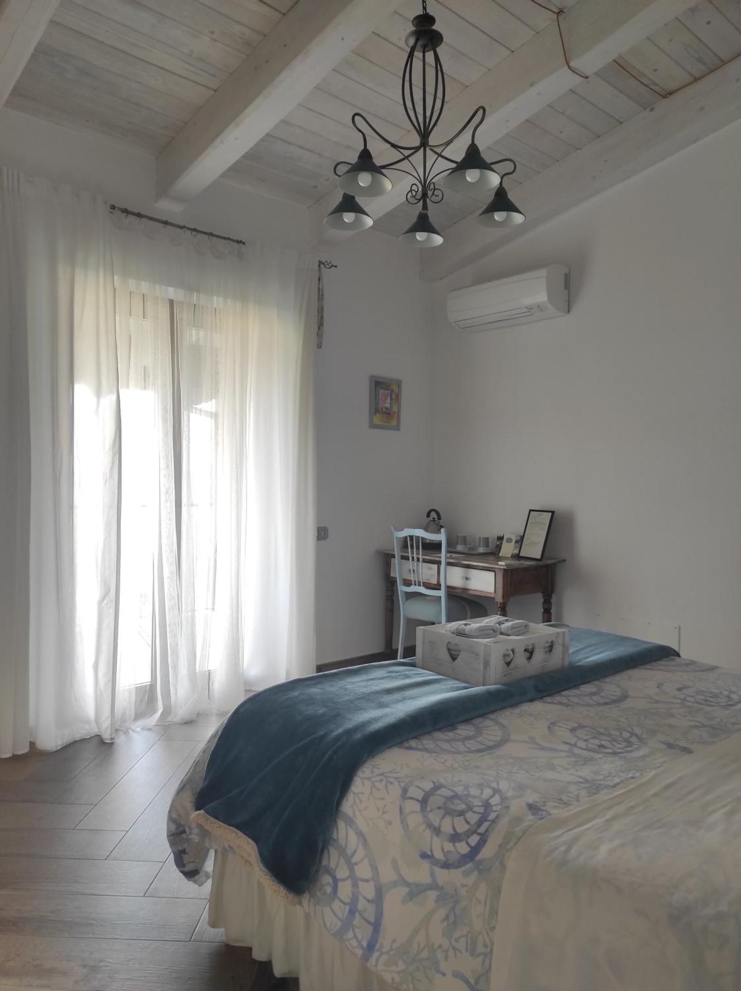 Caledonia B&B 梅尔卡托圣塞韦里诺 外观 照片